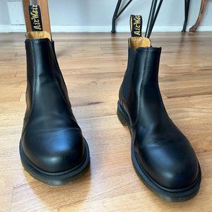 Dr. Martens Black Chelsea Boot Size 10 (Men's)/11 (Women's)